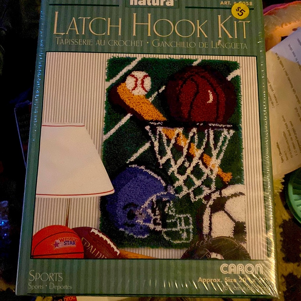 New Latch Hook Kit 20”x27” Sports with free hook easy, fun & fast.